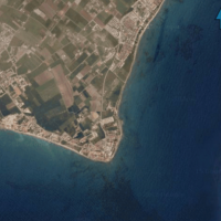 7400m2 Tourist land for sale near the sea in Pervolia
